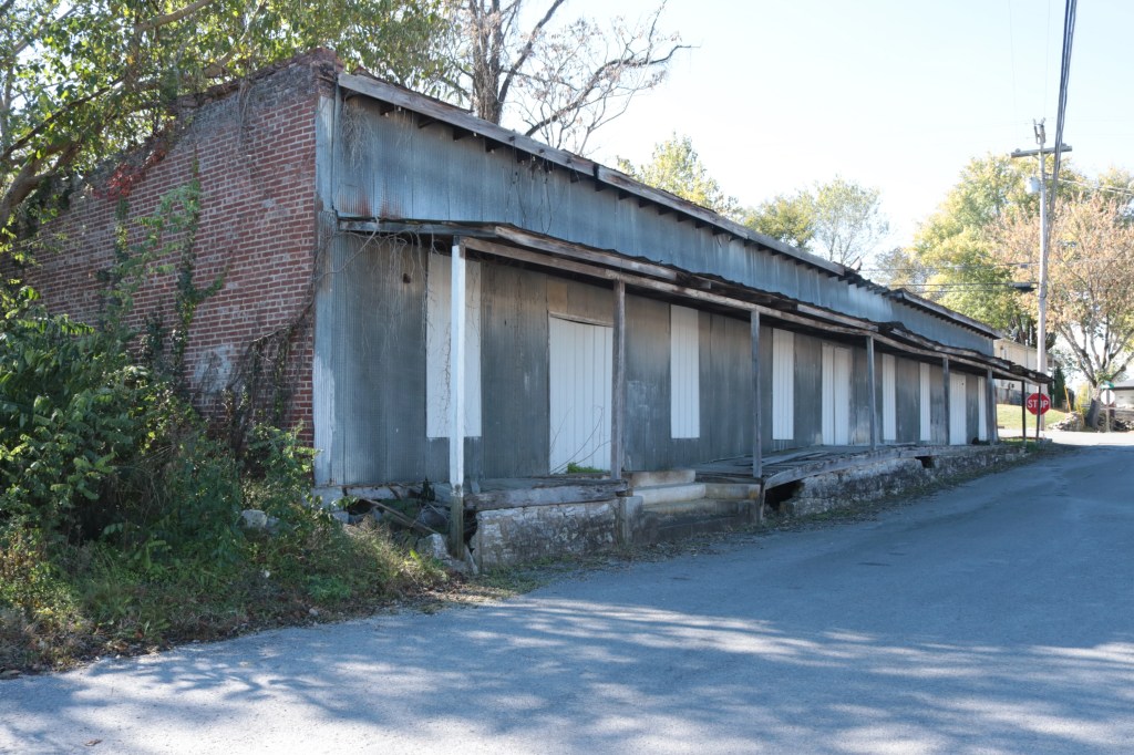 The Beginnings of Alexandria,&nbsp;Tennessee